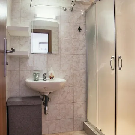 Cozy Next To The Forest And The Gondola Appartamento Bansko